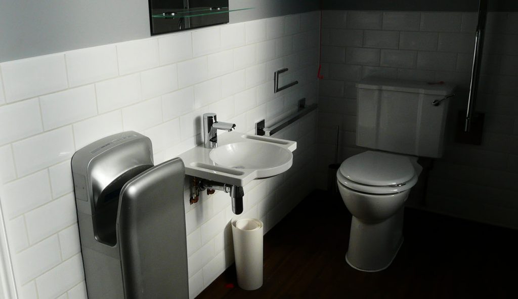 Tower-House-Canterbury-2-Toilet